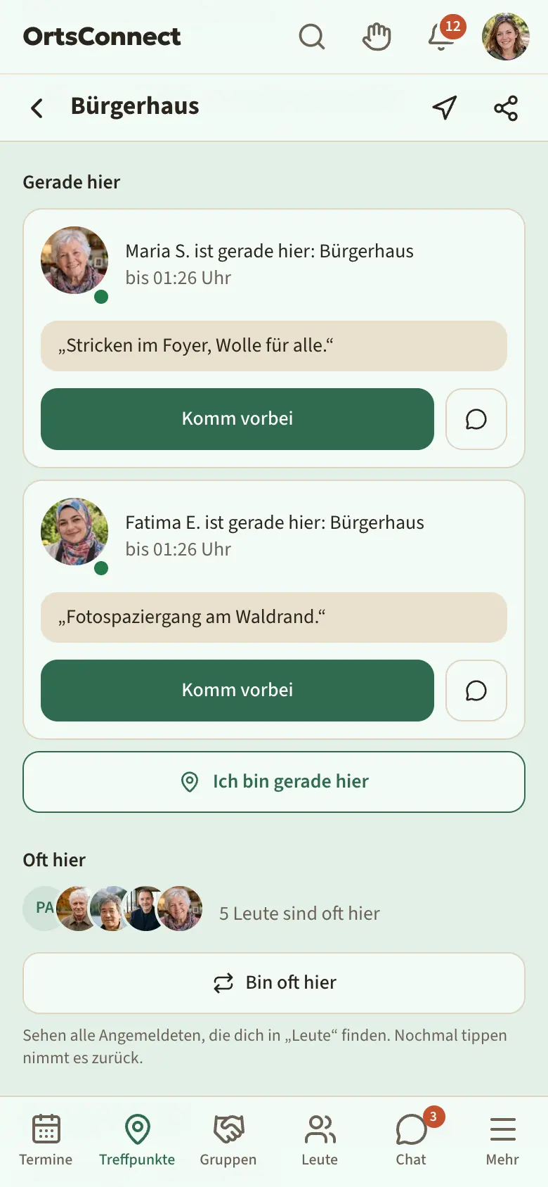 Seite eines Treffpunkts als angemeldete Person, Bereiche „Gerade hier“ mit zwei Eingecheckten (Satz und „bis … Uhr“, Knopf „Komm vorbei“) und „Oft hier“ mit „5 Leute sind oft hier“, Avataren und Knopf „Bin oft hier“