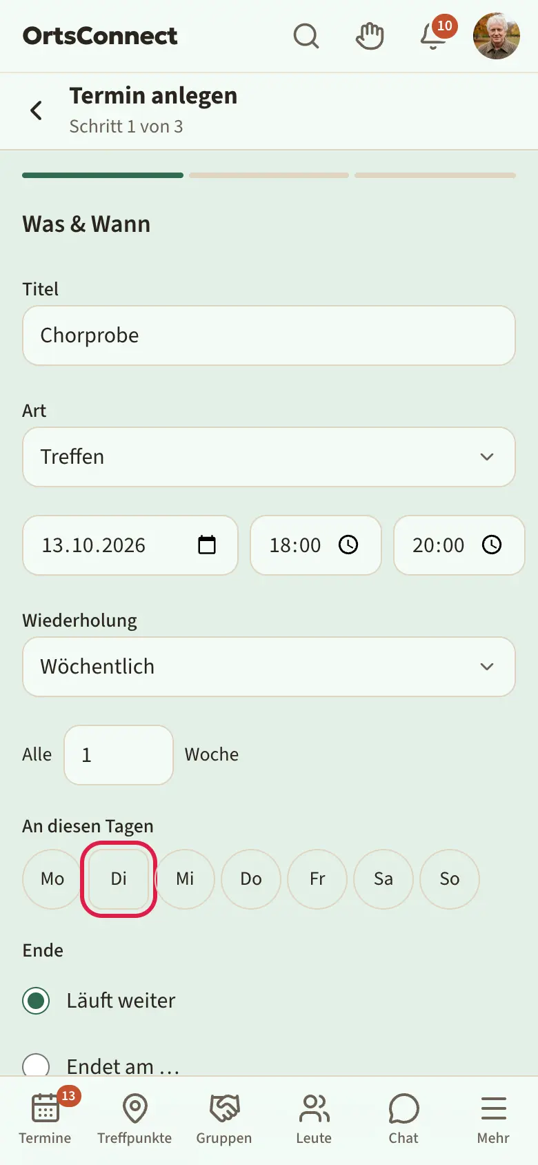 Assistent Schritt 1 mit Wiederholung „Wöchentlich“, „Alle“ mit der Zahl 1 und „Woche“, Wochentag Dienstag markiert und unter „Ende“ die Auswahl „Läuft weiter“ / „Endet am …“