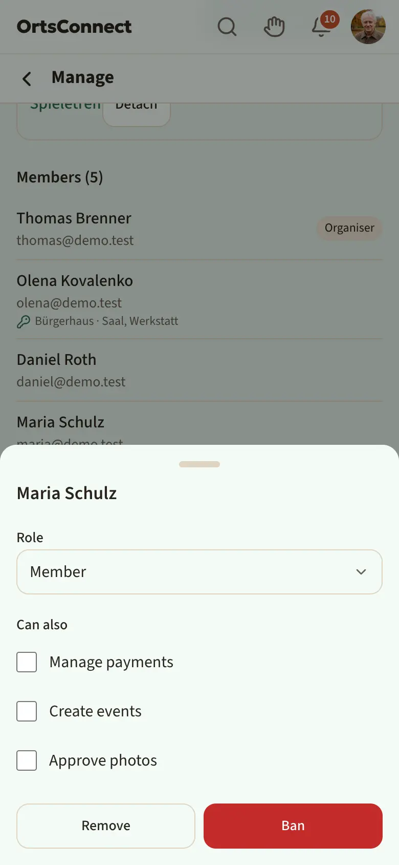 opened window for a member with the ‘Role’ selection, the ‘Can also’ section with ‘Create events’ ticked and the ‘Remove’ and ‘Ban’ buttons