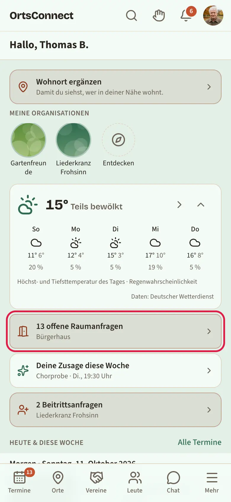 Bereich „Start“ mit der Kachel „2 offene Raumanfragen“ und dem Namen des Treffpunkts darunter, Kachel markiert