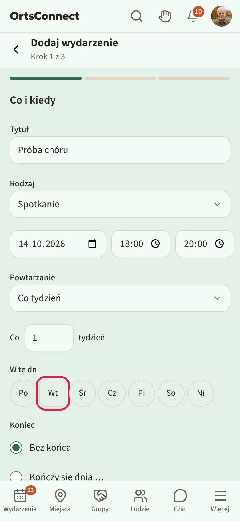 Kreator, krok 1 z powtarzaniem „Co tydzień”, „Co” z liczbą 1 i „tygodnie”, zaznaczonym wtorkiem i w „Koniec” wyborem „Bez końca” / „Kończy się dnia …”