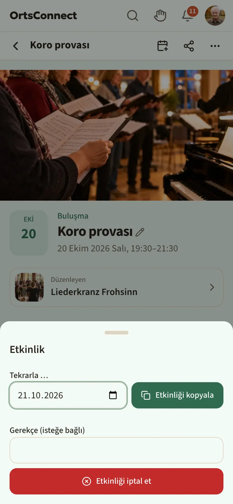 “Tekrarla …” bölümüyle (tarih, “Etkinliği kopyala” düğmesi) ve altında gerekçe alanı ile kırmızı “Etkinliği iptal et” düğmesiyle açılmış “Etkinlik” penceresi